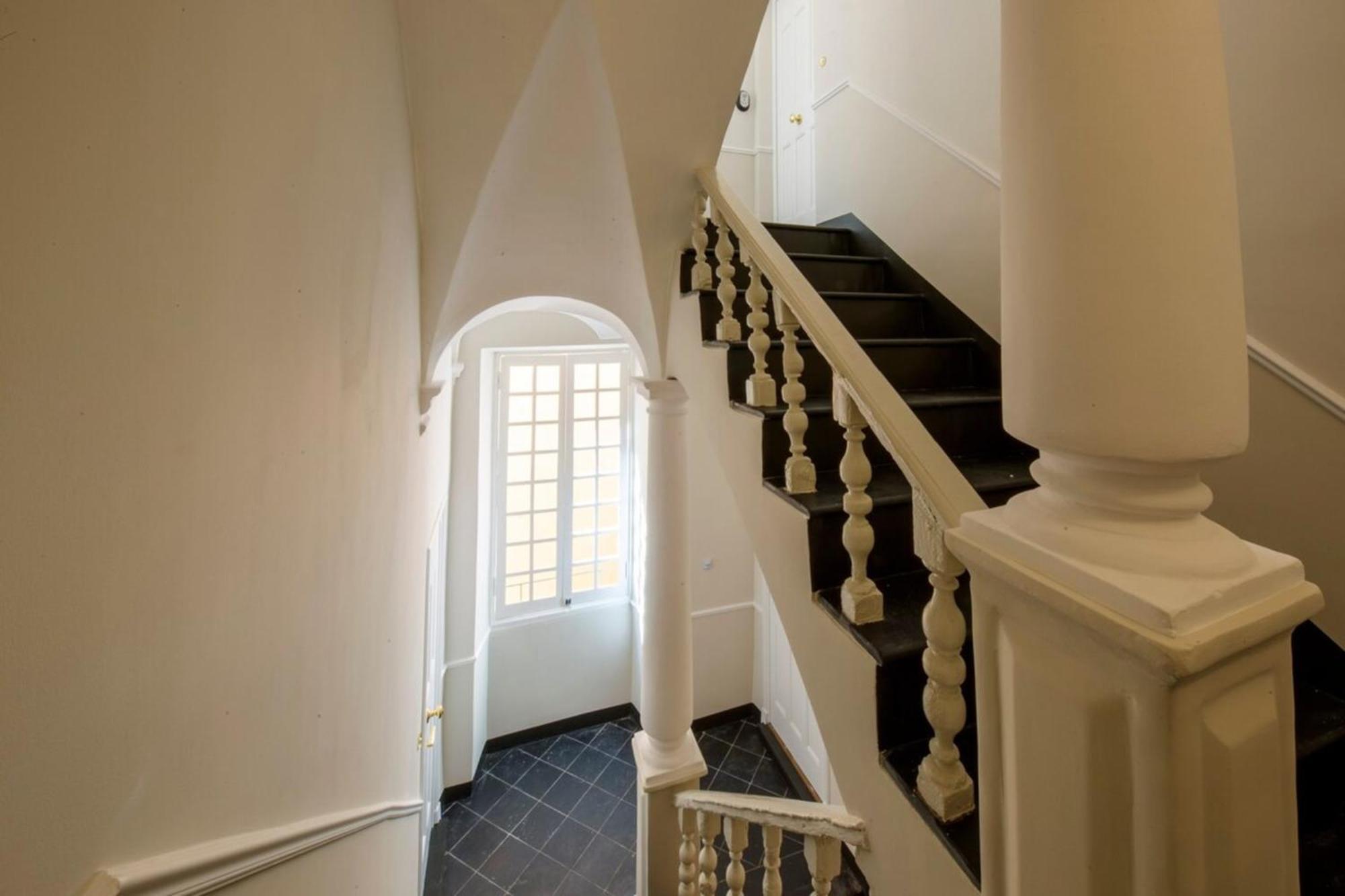 06A2 - Heart Of Old Nice Beautiful Renovated Apartment ภายนอก รูปภาพ